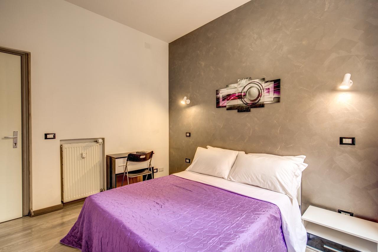 Enzo Luxury Rooms Рим Екстериор снимка