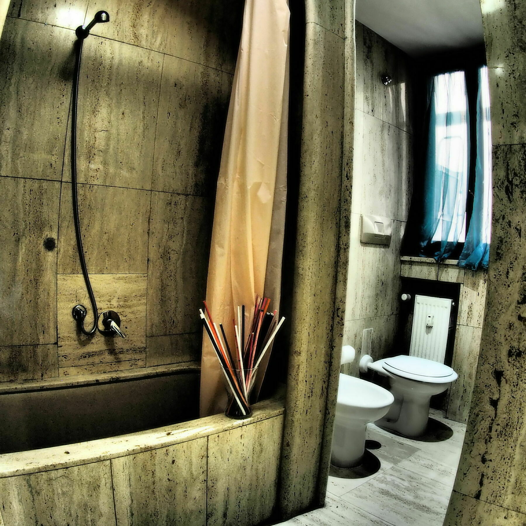 Enzo Luxury Rooms Рим Екстериор снимка