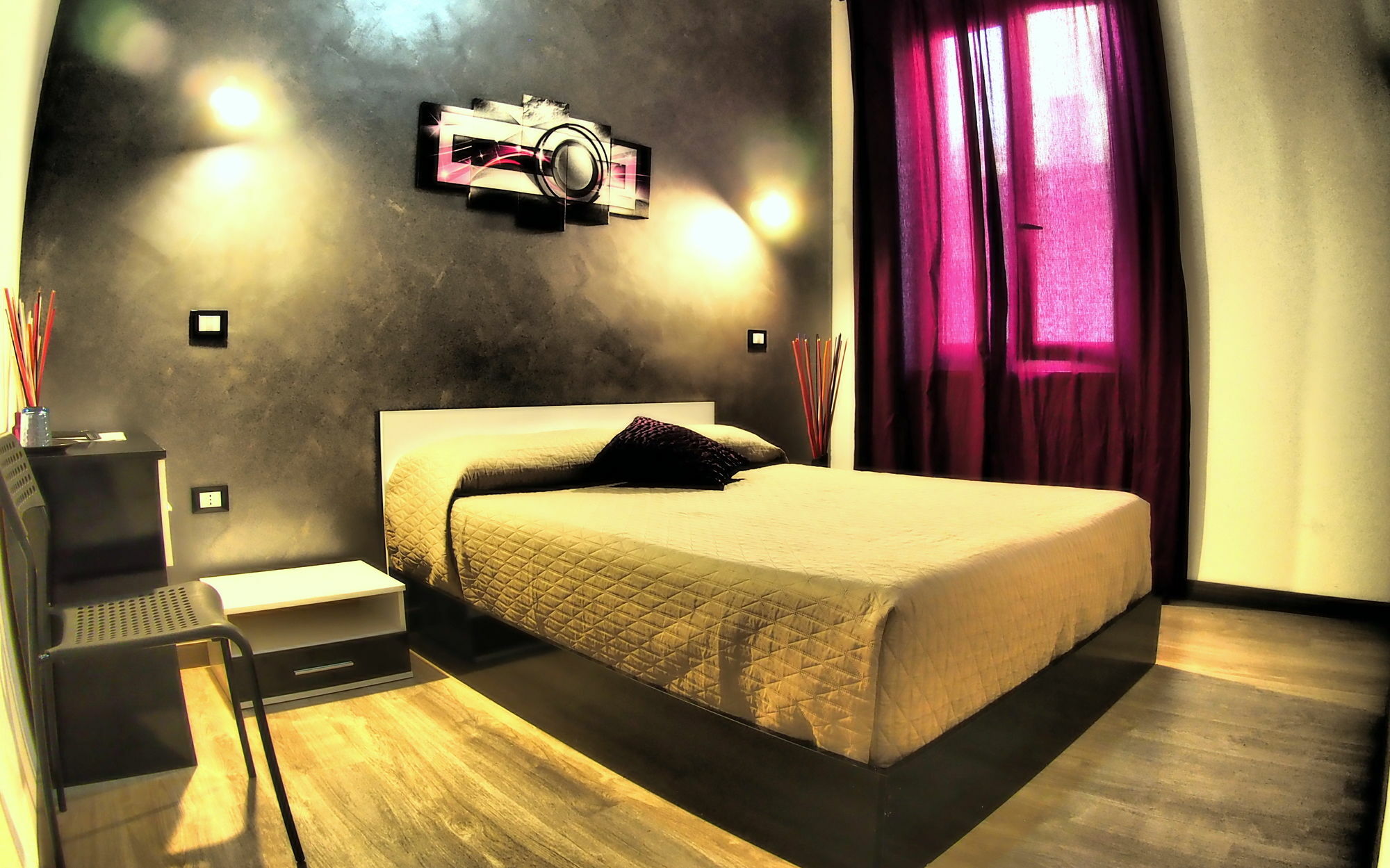 Enzo Luxury Rooms Рим Екстериор снимка