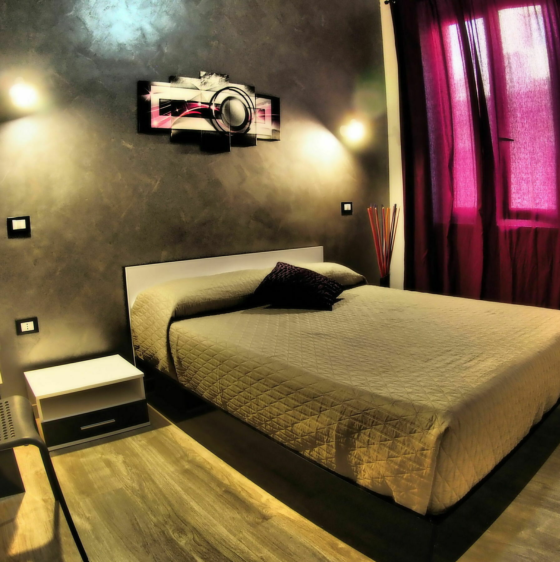 Enzo Luxury Rooms Рим Екстериор снимка